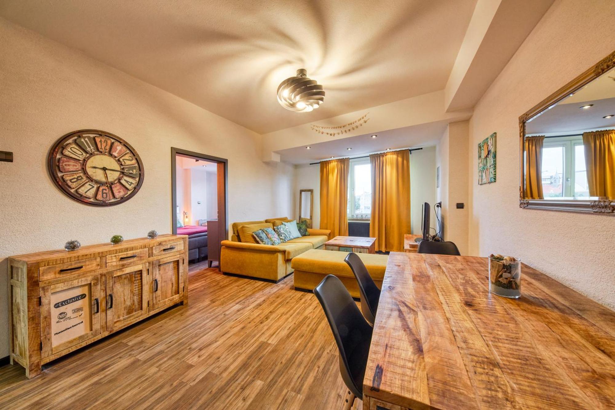 Mahalo Apartment Bratislava Eksteriør billede